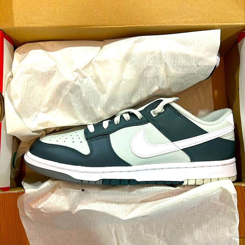 Nike Dunk Low Retro Premium